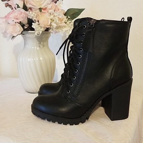 Soda Shoes - Combat boots